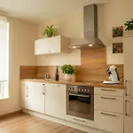 Апартаменты Dahem-apartments - Ruhig Parkplatz Rhein Main Gebiet Gut Erreichbar - 3 - Barrierefrei Mit Garten Und Hund Auf Anfrage -- 2 Sz Maisonette Mit Balkon, -- 2 Sz Mit Balkon
