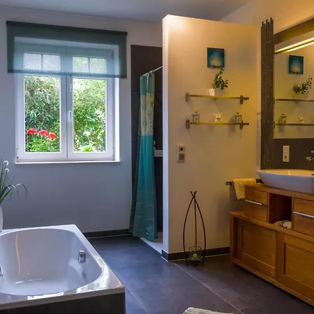 アパート Dahem-apartments - Ruhig Parkplatz Rhein Main Gebiet Gut Erreichbar - App 1 Barrierefrei Mit Kamin Garten Und Hund - App 2 Mit Balkon