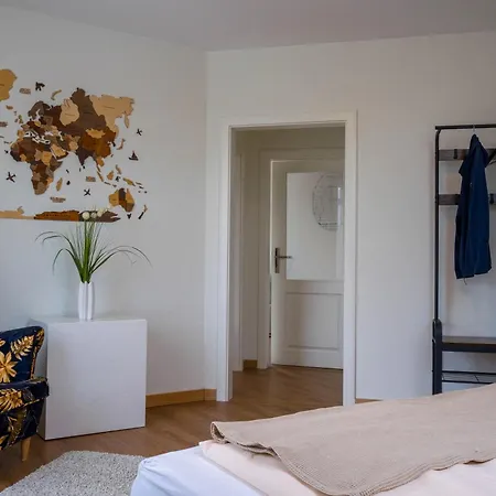 Dahem-apartments - Ruhig Parkplatz Rhein Main Gebiet Gut Erreichbar - 3 - Barrierefrei Mit Garten Und Hund Auf Anfrage -- 2 Sz Maisonette Mit Balkon, -- 2 Sz Mit Balkon Apartmán Bretzenheim