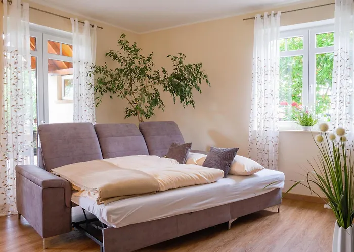 Dahem-apartments - Ruhig Parkplatz Rhein Main Gebiet Gut Erreichbar - 3 - Barrierefrei Mit Garten Und Hund Auf Anfrage -- 2 Sz Maisonette Mit Balkon, -- 2 Sz Mit Balkon * Bretzenheim